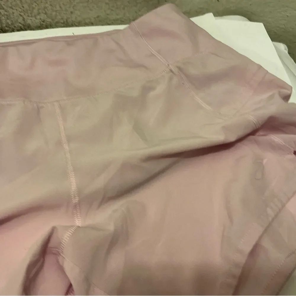 NWOT Brooks Athletic Shorts pale rose Run Happy - Picture 3 of 6